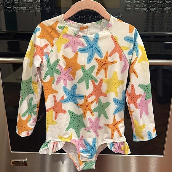 Pearl Street Swim - Sea Stars Rashguard One Piece Swimsuit - Size: 5/6T - Picture 1 of 8